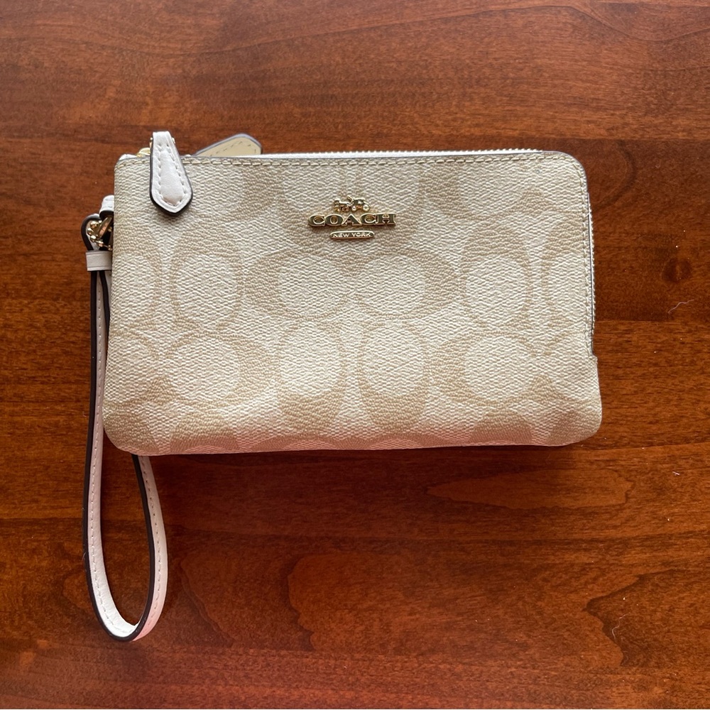 ✨ Coach wallet ✨